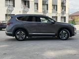 Hyundai Santa Fe 2019 года за 14 000 000 тг. в Алматы – фото 4