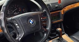 BMW 528 1997 года за 2 600 000 тг. в Алматы – фото 3
