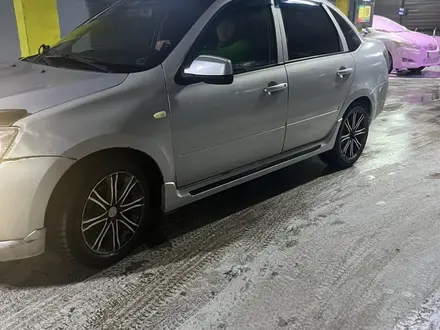 ВАЗ (Lada) Granta 2190 2013 года за 2 900 000 тг. в Астана – фото 3