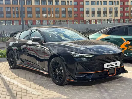 Changan UNI-V 2025 года за 9 200 000 тг. в Астана
