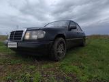 Mercedes-Benz E 230 1992 года за 2 099 999 тг. в Костанай – фото 3