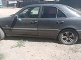 Mercedes-Benz C 180 1994 годаfor1 200 000 тг. в Талдыкорган – фото 2