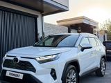Toyota RAV4 2024 года за 18 500 000 тг. в Шымкент – фото 3