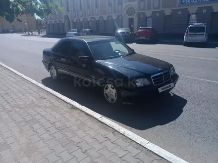 Mercedes-Benz C 180 1995 года за 2 500 000 тг. в Уральск – фото 3