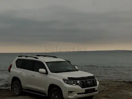 Toyota Land Cruiser Prado 2018 года за 24 000 000 тг. в Актау