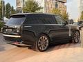 Land Rover Range Rover Autobiography 2022 года за 86 990 000 тг. в Алматы – фото 36