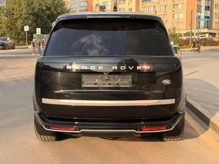 Land Rover Range Rover Autobiography 2022 года за 86 990 000 тг. в Алматы – фото 37