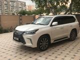 Lexus LX 570 2016 года за 41 000 000 тг. в Астана – фото 2