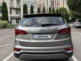 Hyundai Santa Fe 2016 года за 8 500 000 тг. в Алматы – фото 4