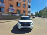 Mitsubishi Outlander 2023 годаүшін17 900 000 тг. в Астана – фото 2