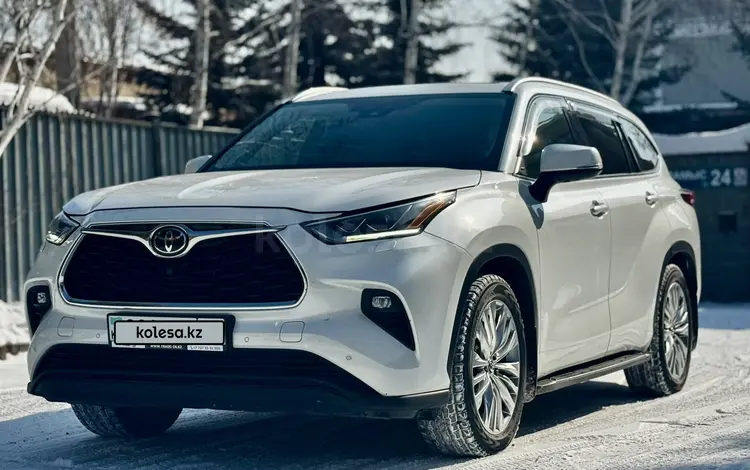 Toyota Highlander 2021 года за 28 000 000 тг. в Астана