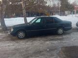 Mercedes-Benz E 200 1994 годаfor1 900 000 тг. в Талдыкорган – фото 2