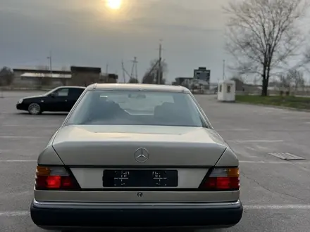 Mercedes-Benz E 260 1992 года за 1 600 000 тг. в Алматы – фото 13