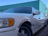 Lincoln Town Car 1999 года за 2 500 000 тг. в Балхаш – фото 2