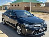 Toyota Camry 2016 года за 9 900 000 тг. в Жанаозен