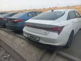 Hyundai Elantra 2021 года за 9 500 000 тг. в Алматы – фото 2