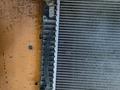 Радиатор охлаждения основной Ауди А4 б5 за 15 000 тг. в Караганда – фото 3