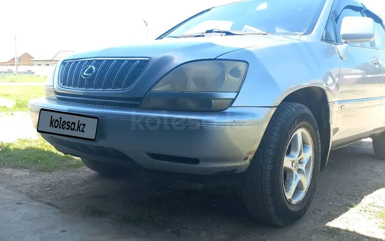 Lexus RX 300 2001 годаfor5 000 000 тг. в Алматы