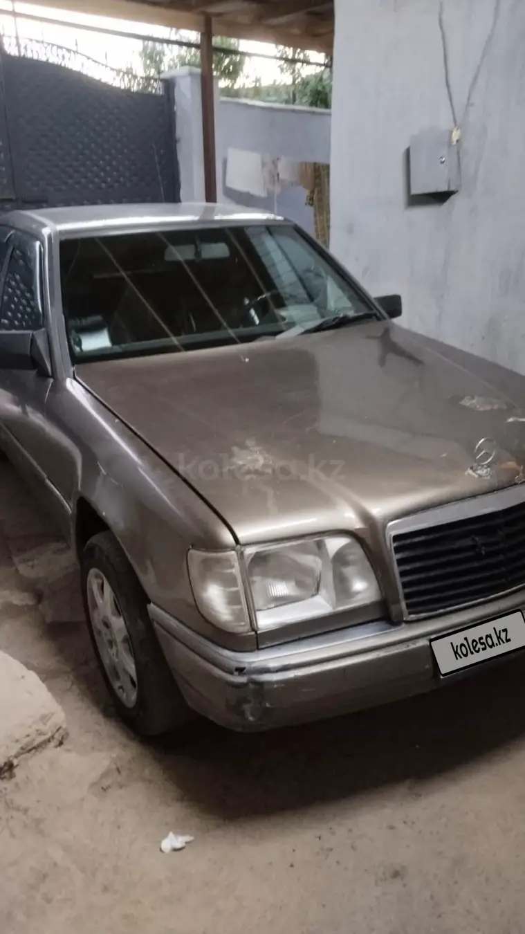 Mercedes-Benz E-Class, 1987