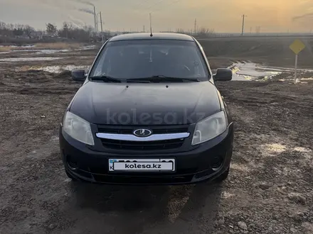 ВАЗ (Lada) Granta 2190 2012 года за 1 500 000 тг. в Караганда – фото 2