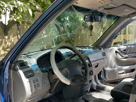 Honda CR-V 1998 года за 3 650 000 тг. в Алматы