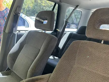 Honda CR-V 1998 года за 3 650 000 тг. в Алматы – фото 4