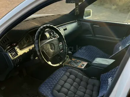 Mercedes-Benz E 280 1997 года за 3 000 000 тг. в Мерке – фото 6