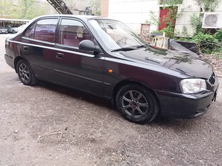 Hyundai Accent 2008 года за 2 500 000 тг. в Караганда – фото 3