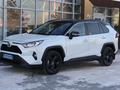 Toyota RAV4 2020 года за 15 590 000 тг. в Астана