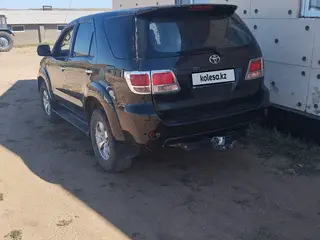Toyota Fortuner, 2007