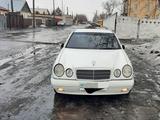 Mercedes-Benz E 320 1995 года за 3 300 000 тг. в Караганда – фото 4