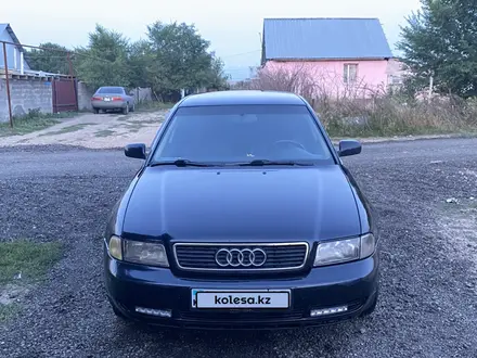 Audi A4 1996 года за 2 200 000 тг. в Алматы – фото 3