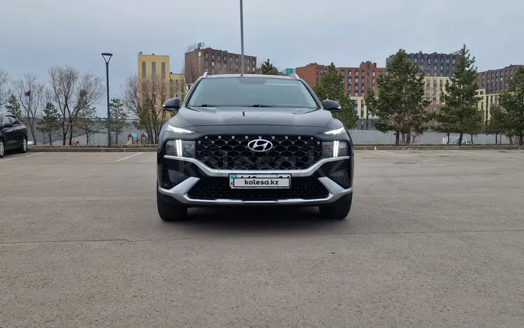 Hyundai Santa Fe 2023 года за 16 500 000 тг. в Астана