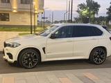BMW X5 2015 года за 15 000 000 тг. в Алматы – фото 2