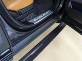 Электрические выдвижные пороги на Range Rover Voque 2013-2023 за 350 000 тг. в Алматы – фото 3
