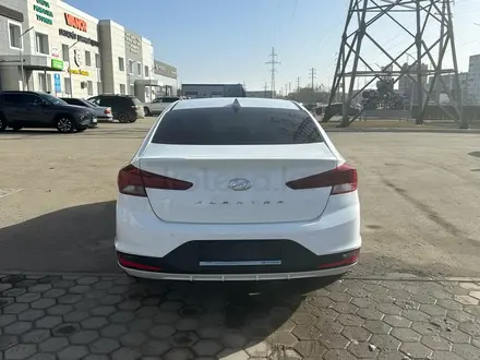 Hyundai Elantra 2019 года за 8 450 000 тг. в Кокшетау – фото 14