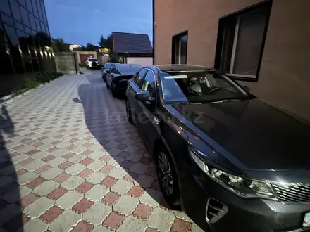 Kia K5 2015 года за 8 600 000 тг. в Астана – фото 4