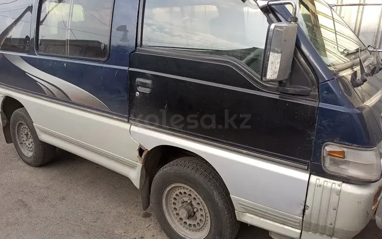 Mitsubishi Delica 1993 года за 111 111 тг. в Алматы