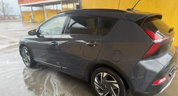 Hyundai Bayon 2023 года за 7 500 000 тг. в Уральск – фото 4