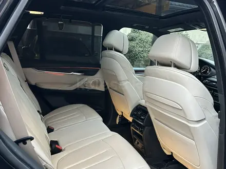 BMW X5 2017 года за 16 900 000 тг. в Алматы – фото 13