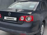 Volkswagen Jetta 2008 года за 2 800 000 тг. в Тараз – фото 3