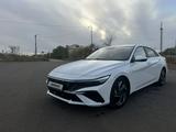 Hyundai Elantra 2024 годаүшін8 000 000 тг. в Караганда