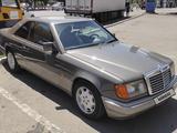 Mercedes-Benz E 200 1993 годаүшін1 900 000 тг. в Алматы