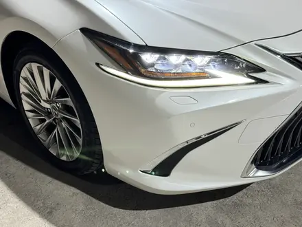 Lexus ES 350 2020 года за 25 500 000 тг. в Шымкент – фото 12