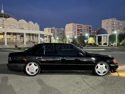 Mercedes-Benz E 320 1994 года за 3 500 000 тг. в Уральск – фото 3