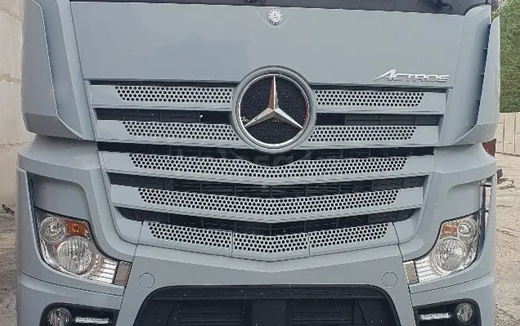 Mercedes-Benz  Actros 2017 года за 26 500 000 тг. в Павлодар