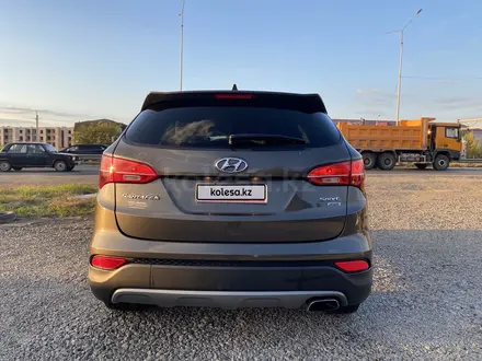 Hyundai Santa Fe 2015 года за 5 100 000 тг. в Актобе – фото 6