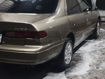 Toyota Camry 1999 года за 2 600 000 тг. в Алматы – фото 4