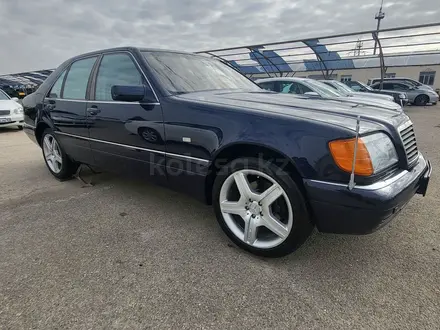 Mercedes-Benz S 320 1997 года за 3 800 000 тг. в Актау – фото 11