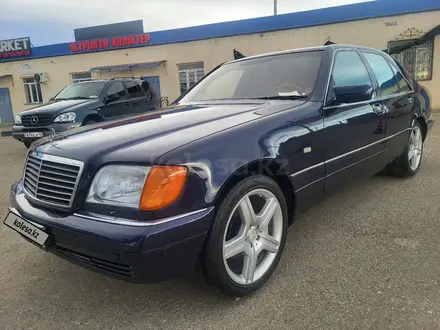 Mercedes-Benz S 320 1997 года за 3 800 000 тг. в Актау